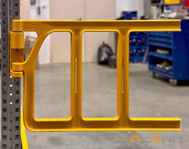 Biztonsági kapu, műanyag, használt